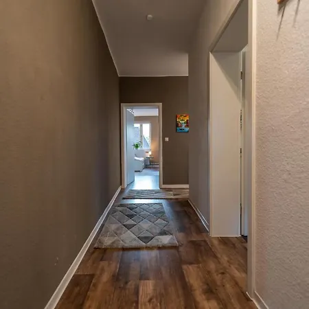 Apartment 2 Bedroom 65qm - Kitchen - Central - Netflix Magdeburg