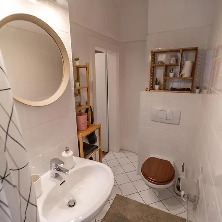 Apartment 2 Bedroom 65qm - Kitchen - Central - Netflix Magdeburg